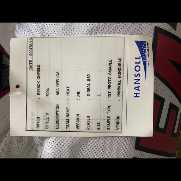 Miami Heat Replica Home Jersey - Shaquille O’Neal - Picture 2 of 3